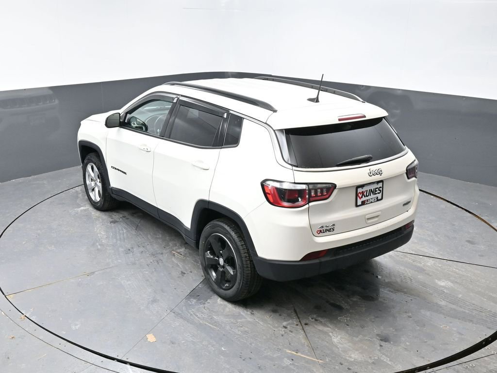 Used 2019 Jeep Compass Latitude w/ Cold Weather Group image 45