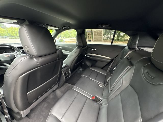 Used 2020 Cadillac XT4 Premium Luxury AWD/4WD image 24