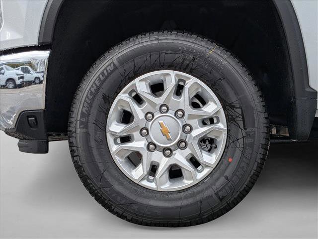 New 2026 Chevrolet Silverado 2500 LT w/ Z71 Off-Road Package AWD/4WD image 18