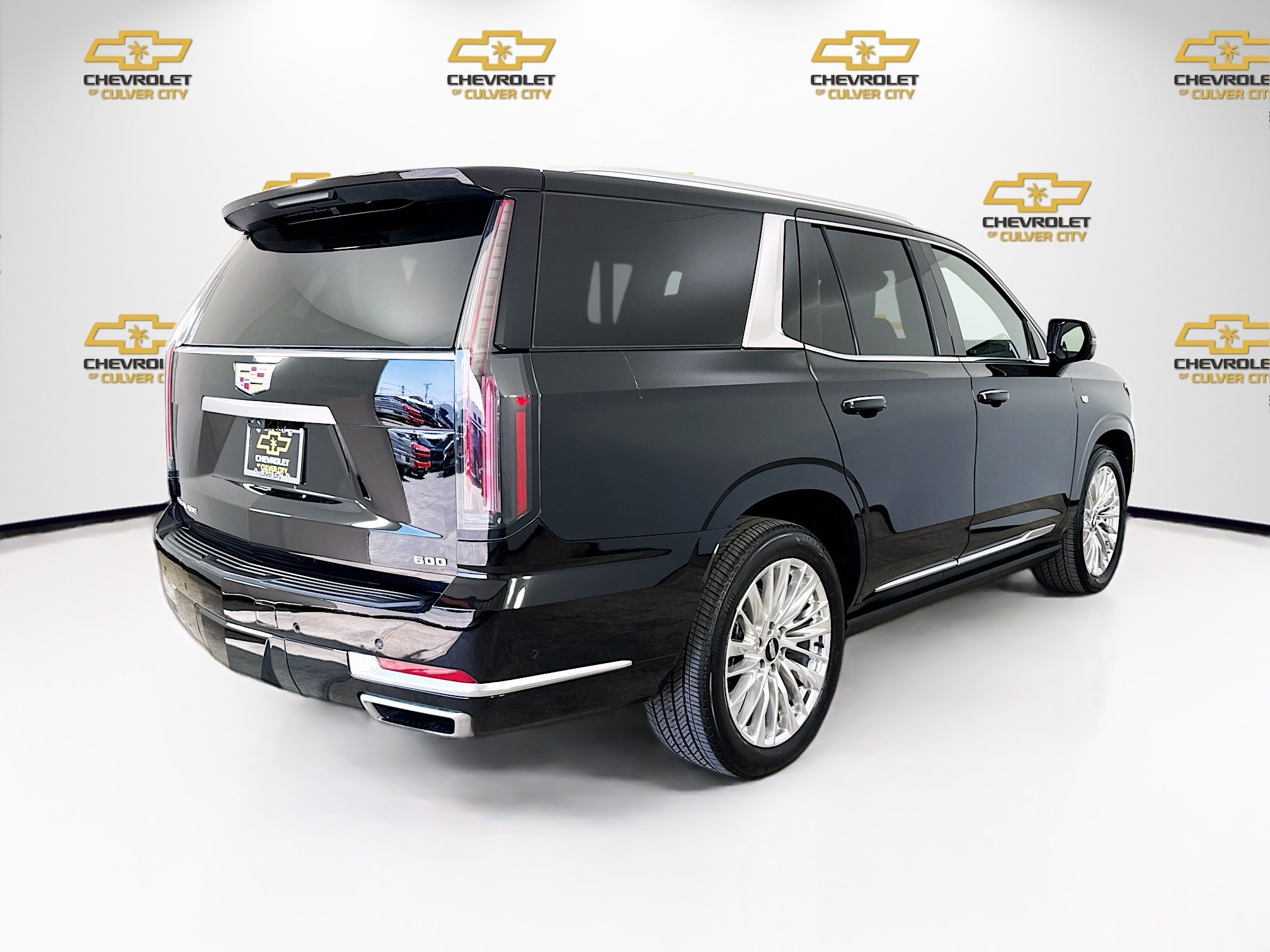 Used 2025 Cadillac Escalade Premium Luxury w/ Touring Package AWD/4WD image 8