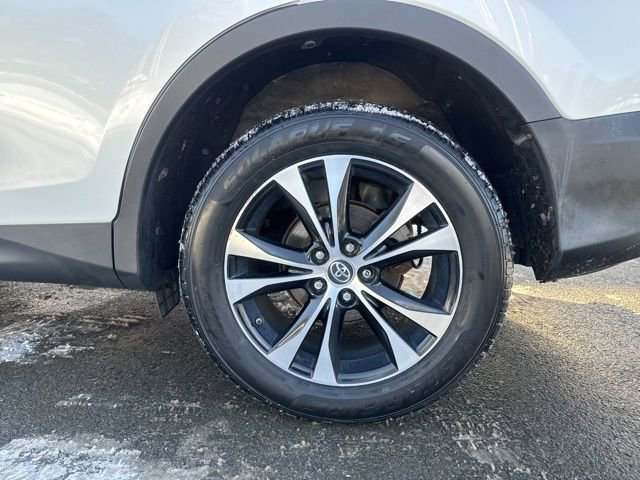 Used 2015 Toyota RAV4 Limited image 10