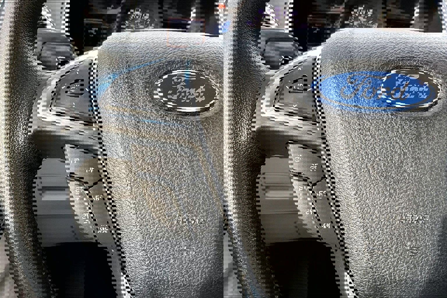 Used 2017 Ford Edge Titanium image 18