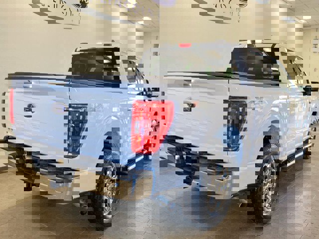 Certified 2021 Ford F150 XLT w/ Equipment Group 302A High image 10