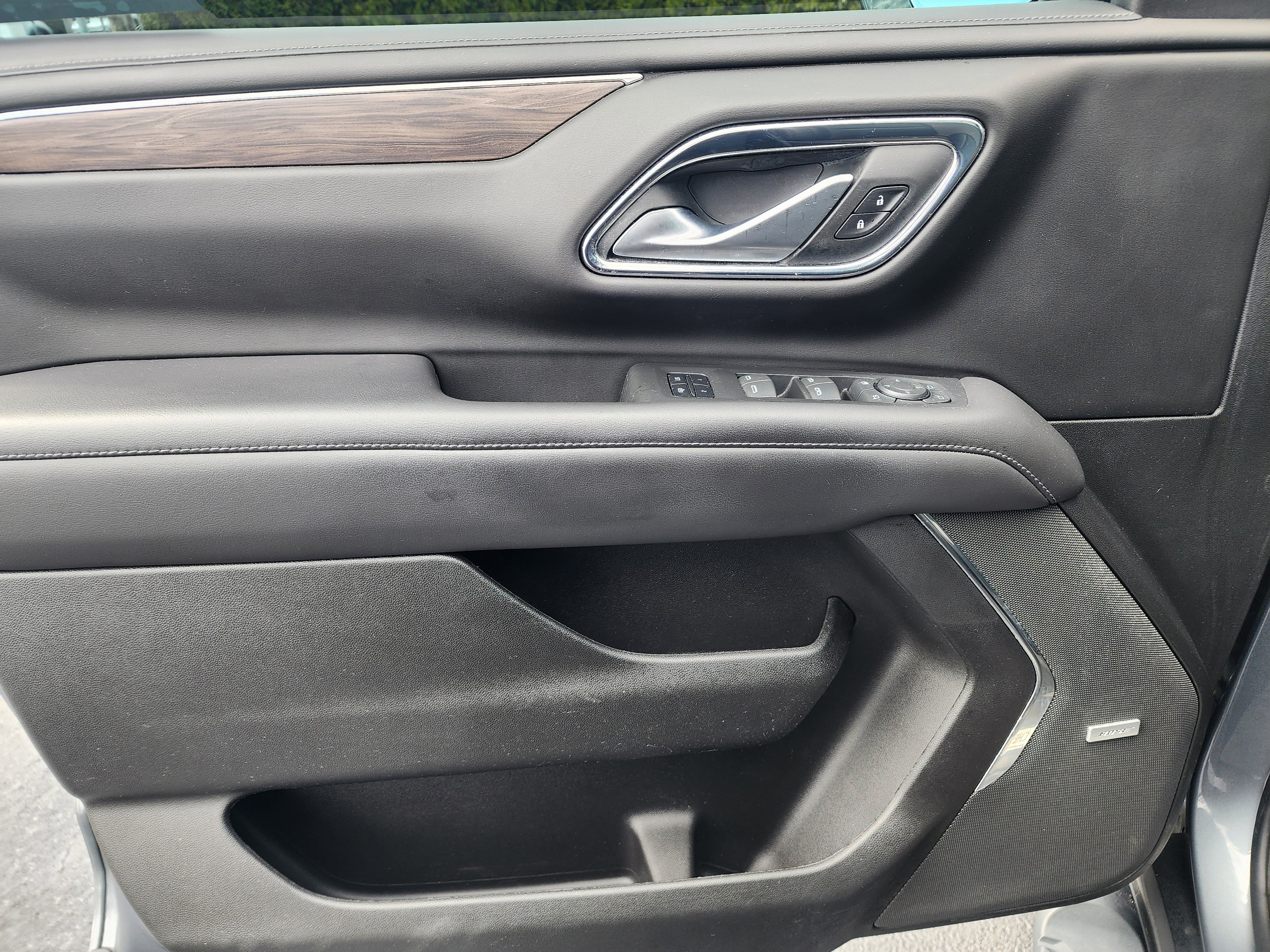 Used 2022 Chevrolet Tahoe Z71 w/ Z71 Off-Road Package image 24