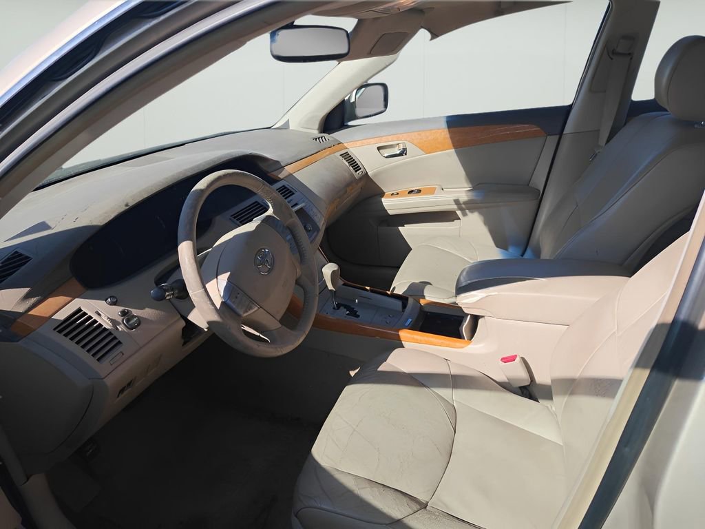 Used 2007 Toyota Avalon XLS image 6