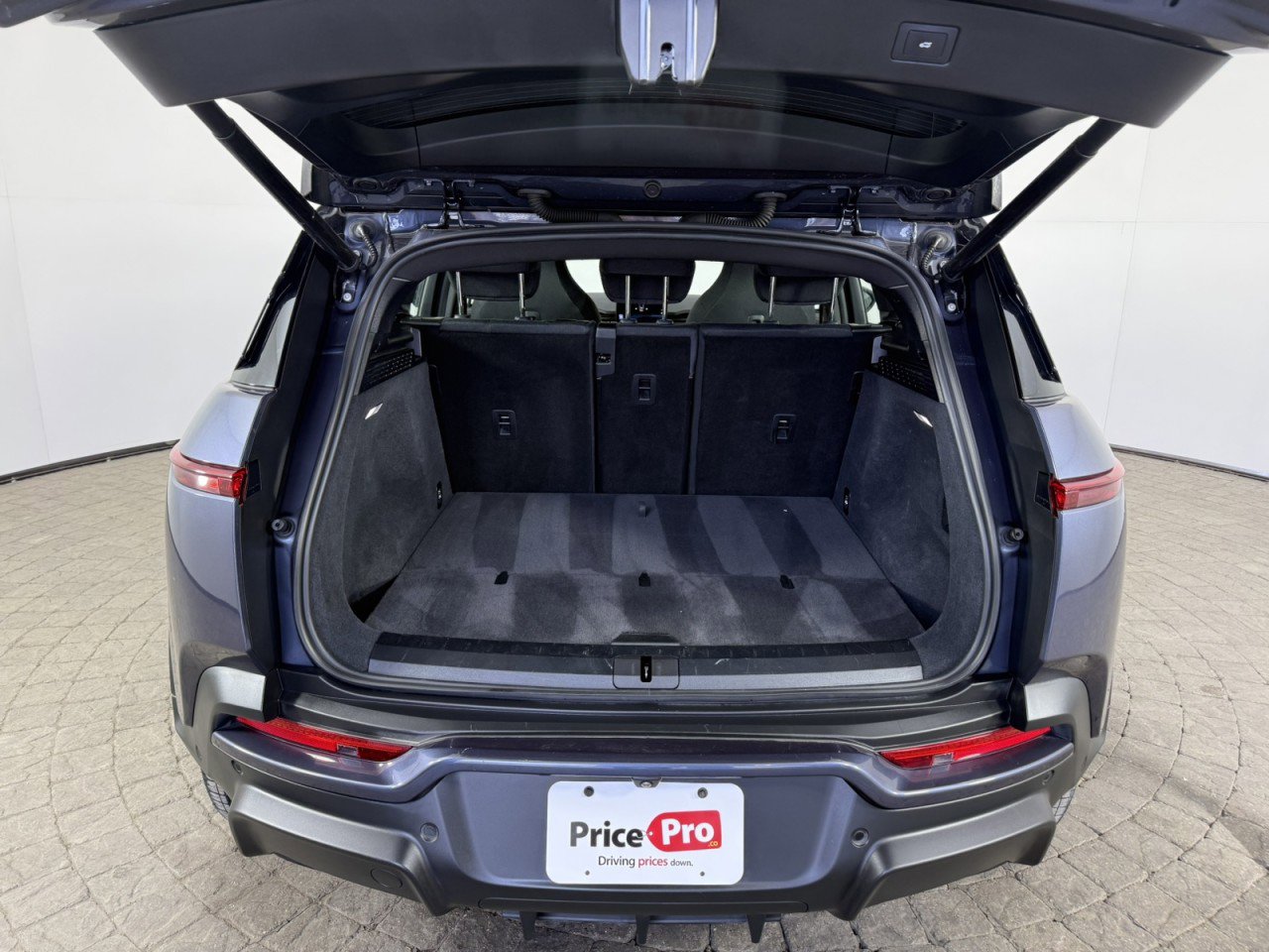 Used 2023 Fisker Ocean Ultra AWD/4WD image 7