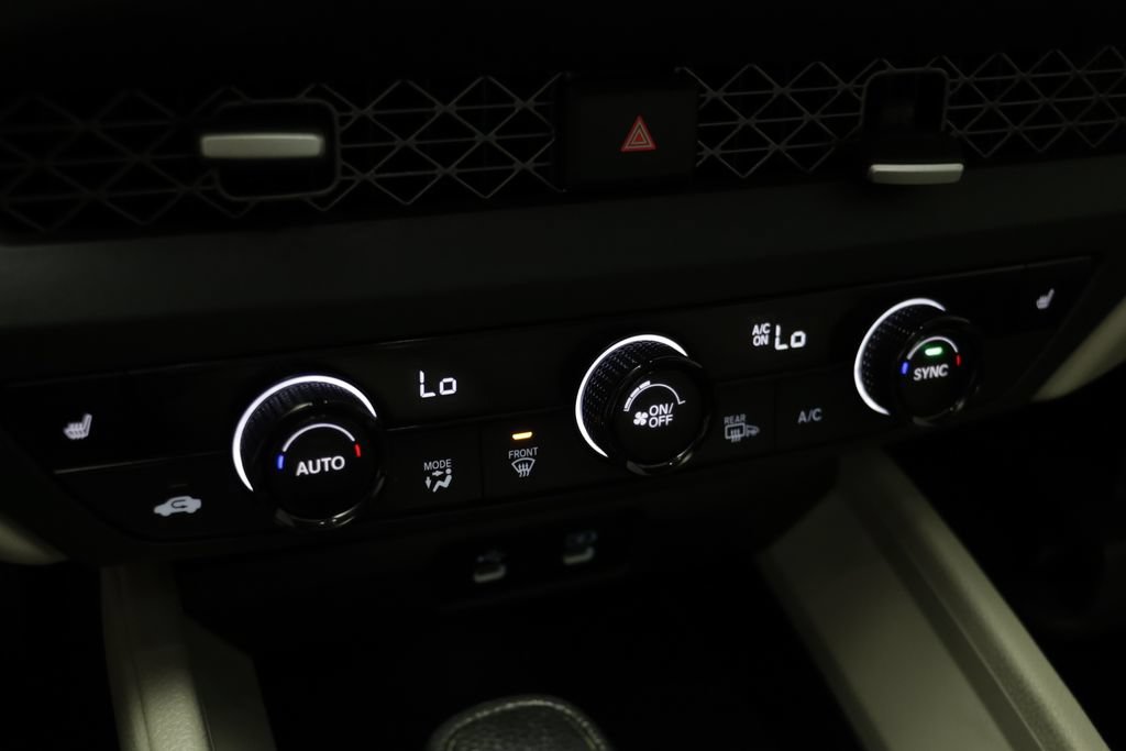 Used 2023 Honda Accord EX image 10