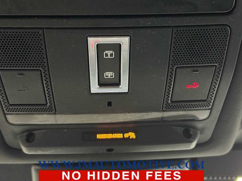 Used 2019 Land Rover Discovery Sport HSE image 35