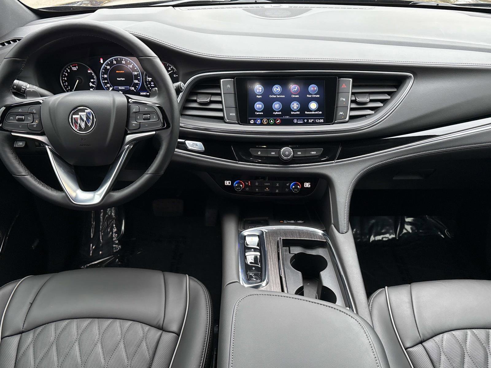 Certified 2023 Buick Enclave Avenir w/ Avenir Technology Package image 29