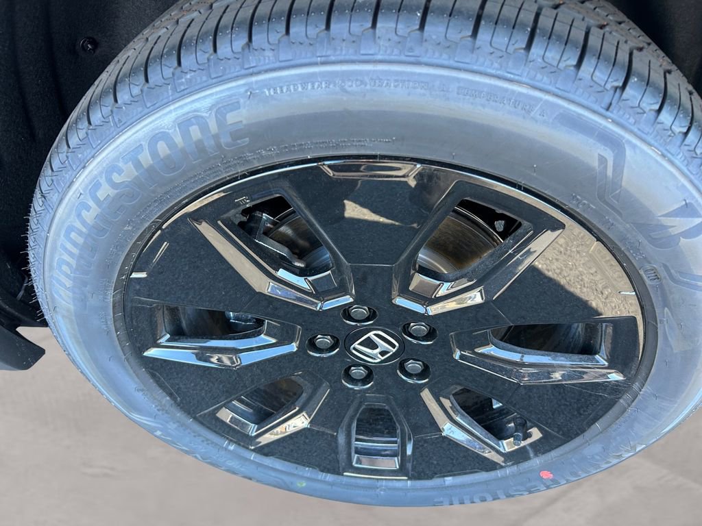 New 2026 Honda Pilot Black Edition image 14