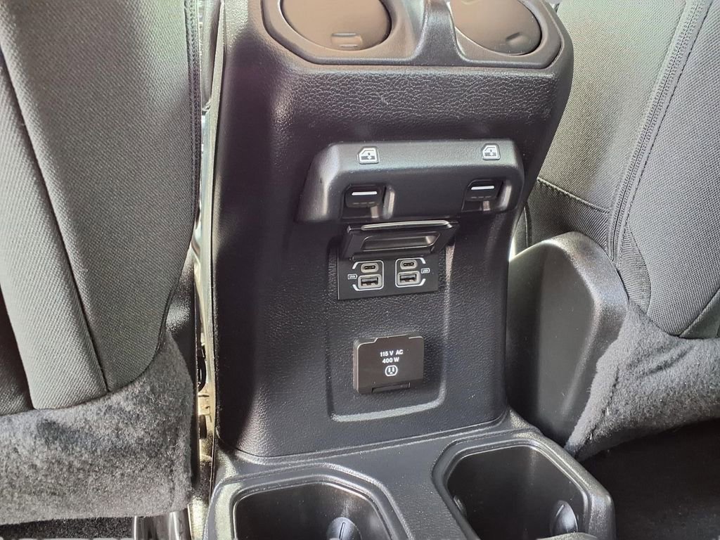 Used 2021 Jeep Gladiator Willys image 22