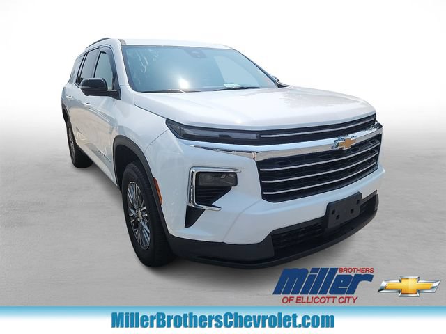 Used 2025 Chevrolet Traverse LT w/ Driver Confidence Package FWD video 1