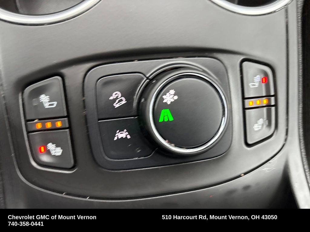 Used 2021 GMC Terrain SLE w/ Driver Convenience Package image 32