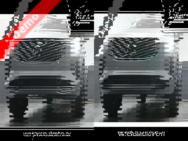 New 2025 Volvo XC90 B5 Core w/ Protection Package image 31