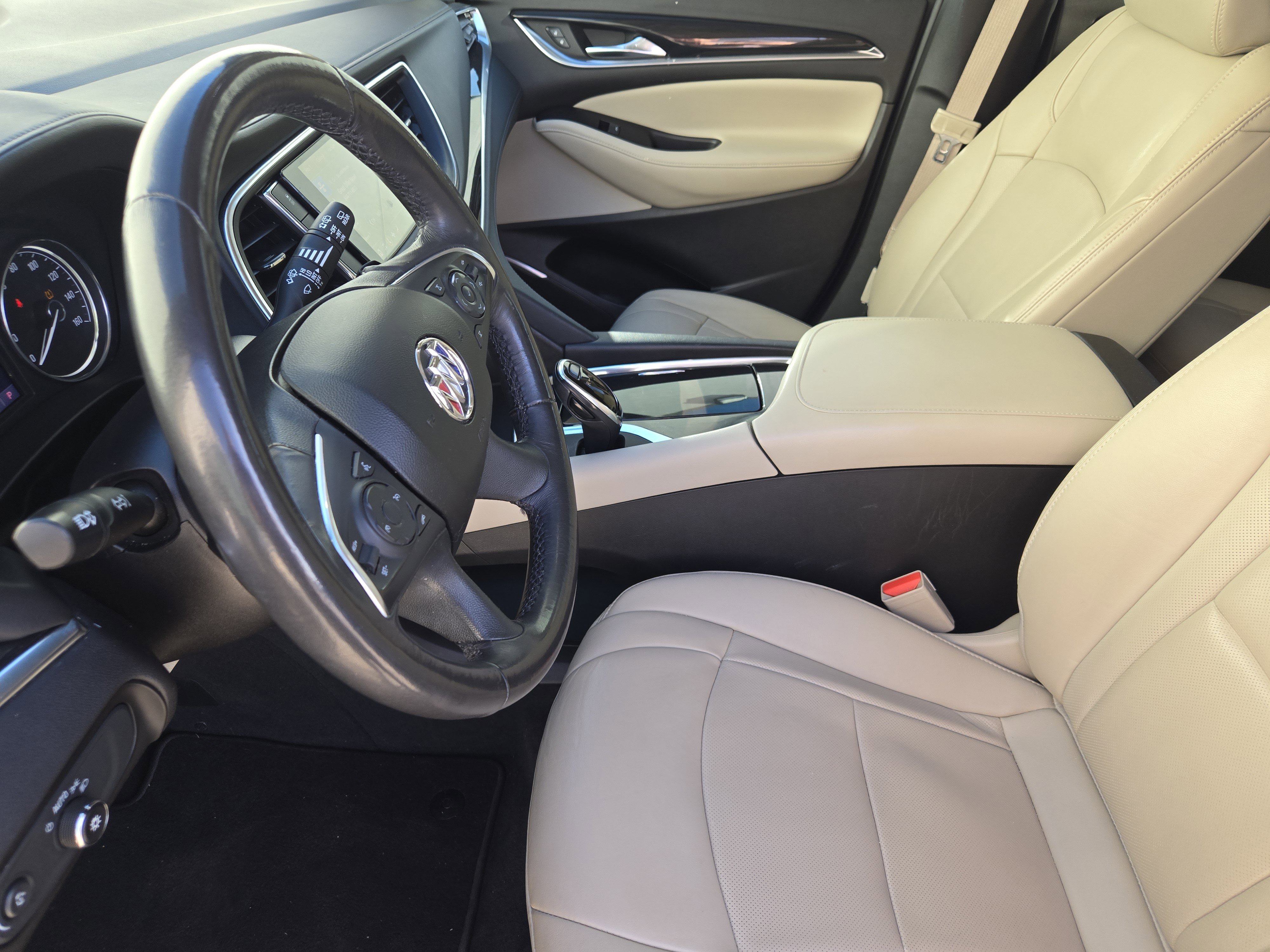 Used 2020 Buick Enclave Essence w/ Sport Touring Edition image 15