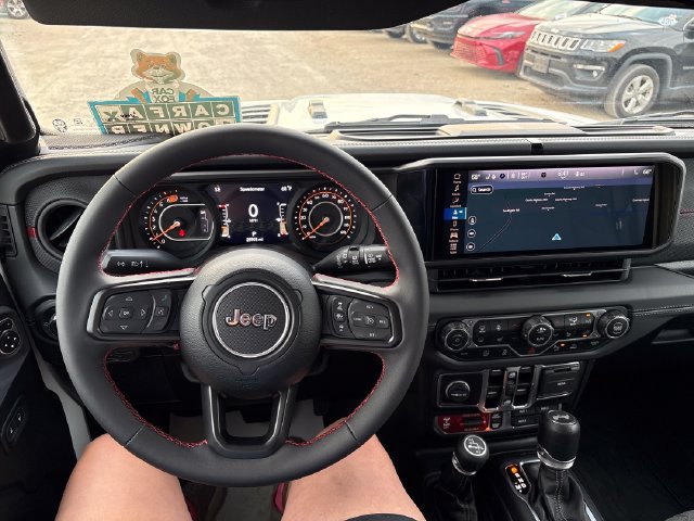 Used 2024 Jeep Wrangler Unlimited Rubicon w/ Technology Group AWD/4WD image 10