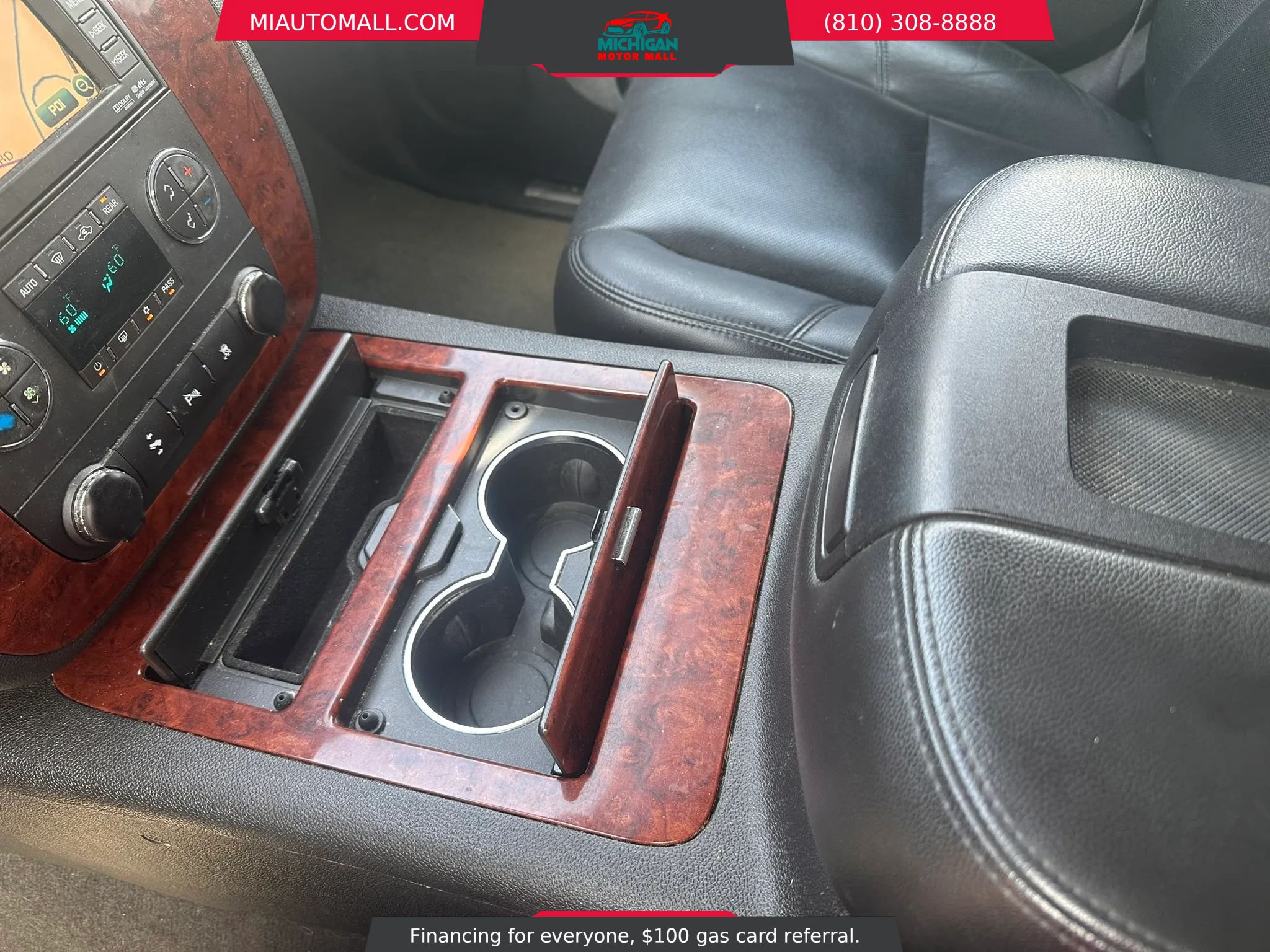 Used 2011 Chevrolet Suburban LTZ AWD/4WD image 14
