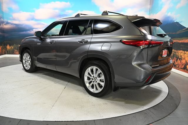 Used 2021 Toyota Highlander Limited AWD/4WD image 5