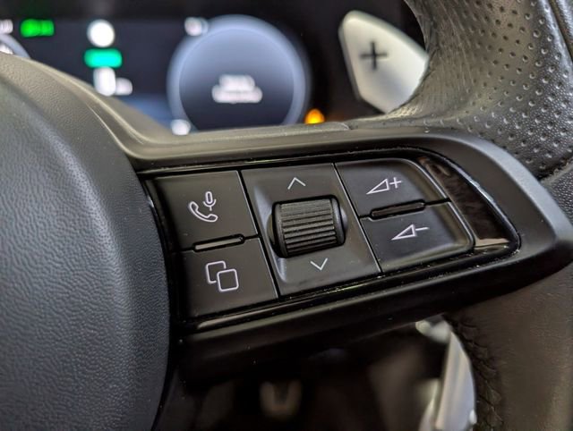 Used 2024 Alfa Romeo Tonale Veloce w/ Premium Interior Package image 18