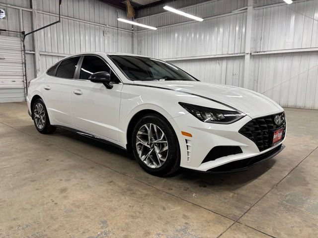 Certified 2022 Hyundai Sonata SEL FWD image 1