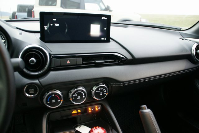 Used 2024 MAZDA MX-5 Miata Grand Touring w/ Weather Package image 20