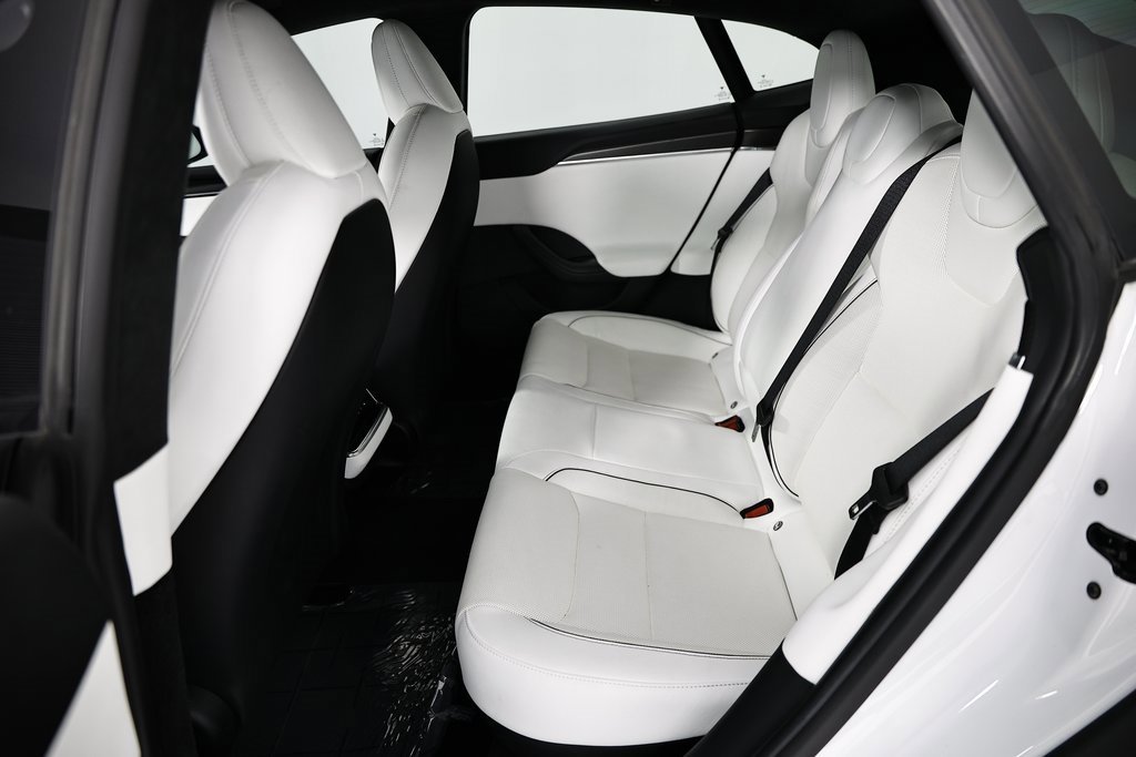 Used 2022 Tesla Model S Plaid image 28
