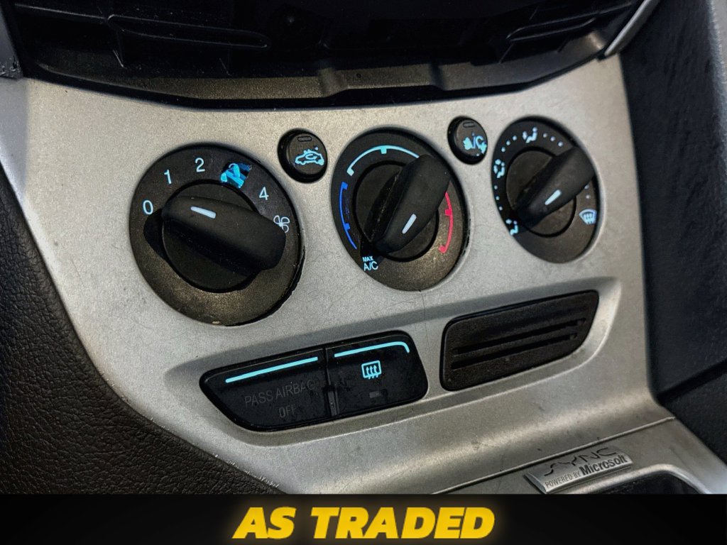 Used 2014 Ford Focus SE FWD image 16