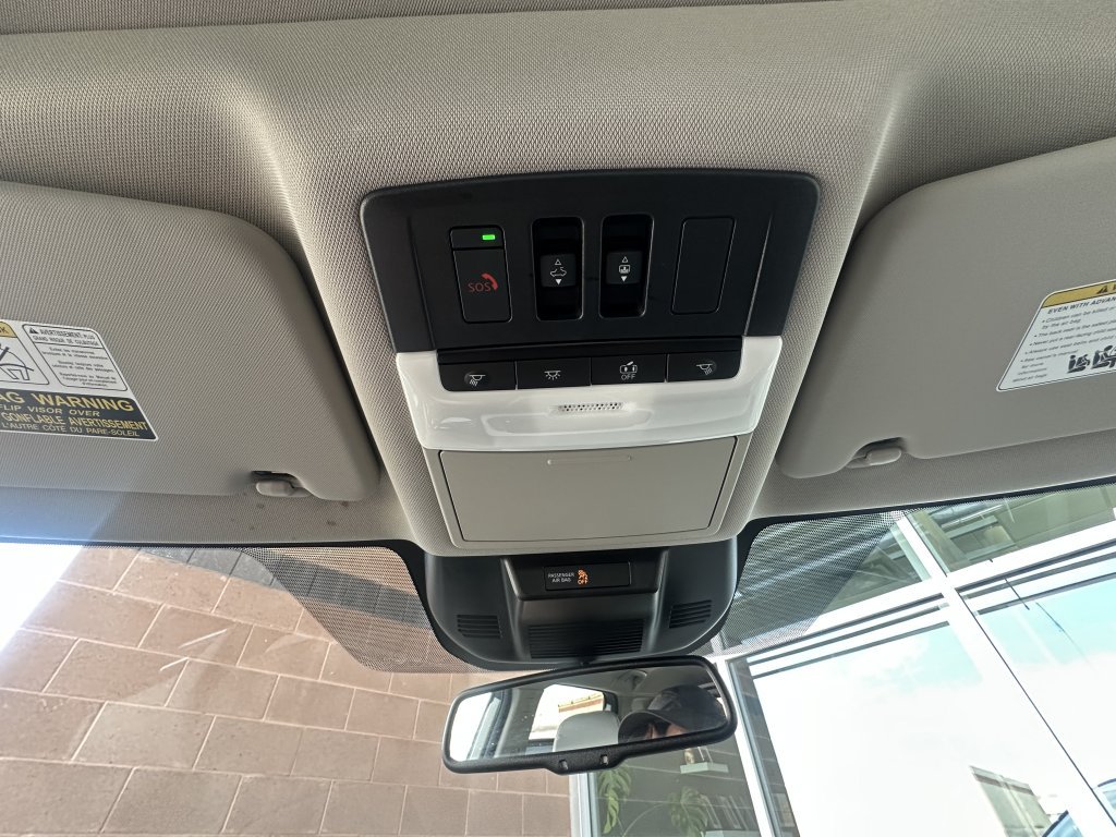 Used 2023 Nissan Rogue SL FWD image 30
