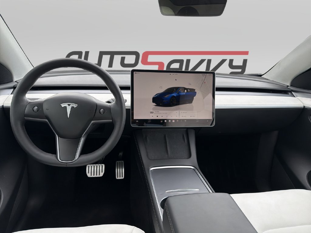 Used 2022 Tesla Model Y Performance AWD/4WD image 17