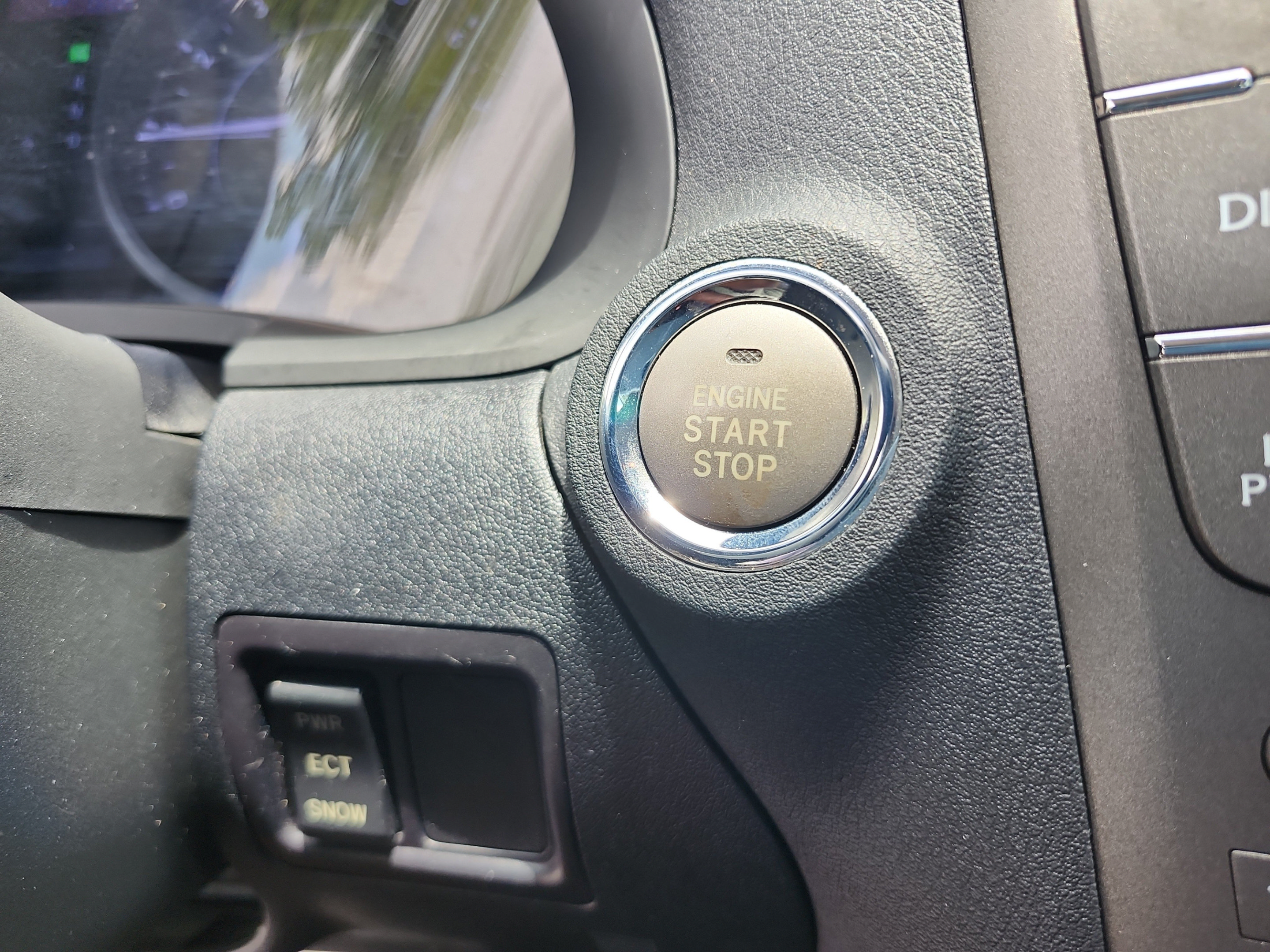Used 2012 Lexus IS 350C w/ Luxury Pkg RWD image 25