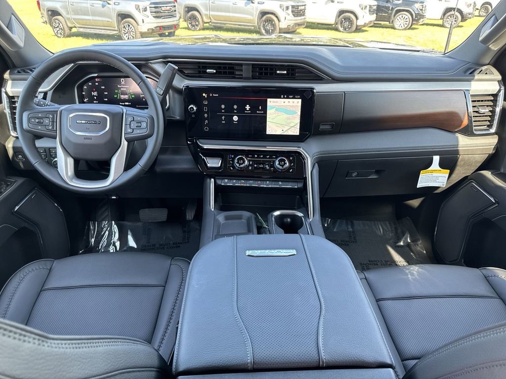 New 2026 GMC Sierra 2500 Denali w/ Denali Reserve Package image 14