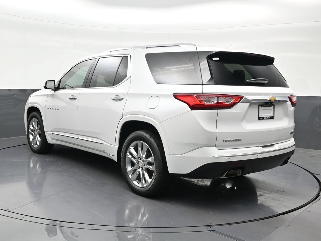 Used 2021 Chevrolet Traverse High Country FWD image 3