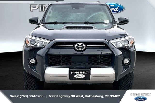 Used 2024 Toyota 4Runner TRD Off-Road image 3