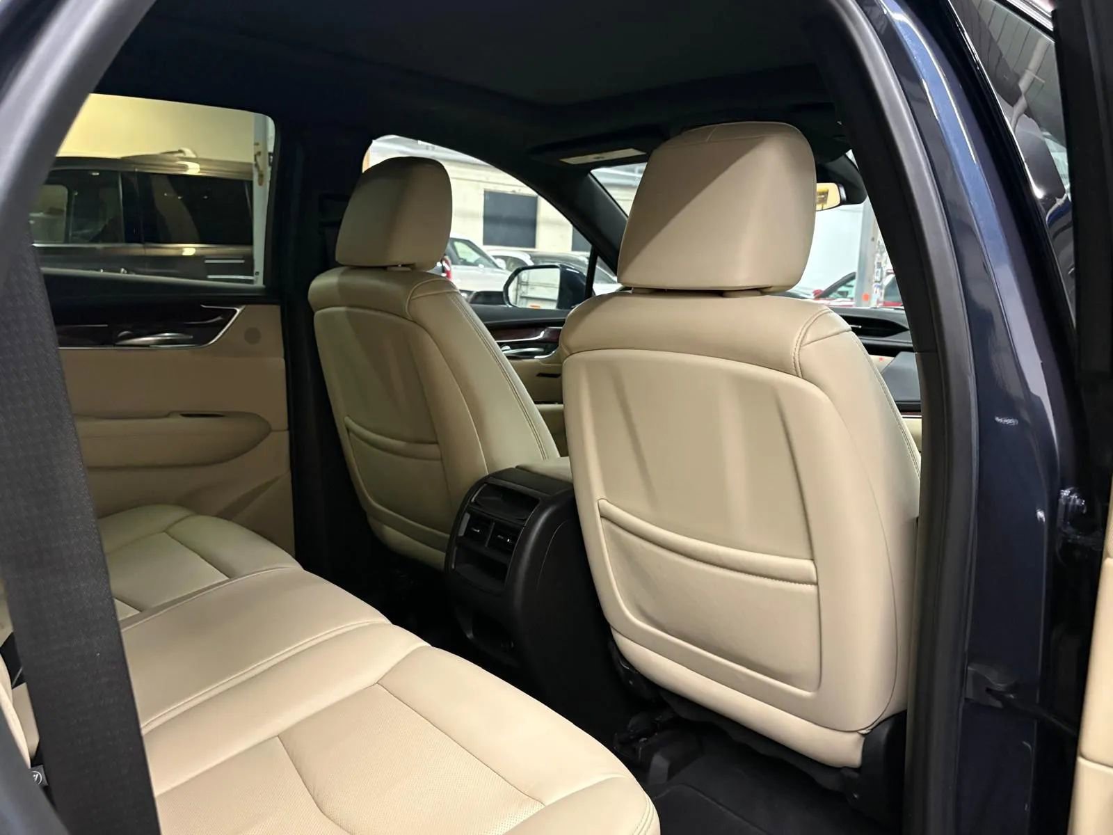 Used 2019 Cadillac XT5 Luxury image 22