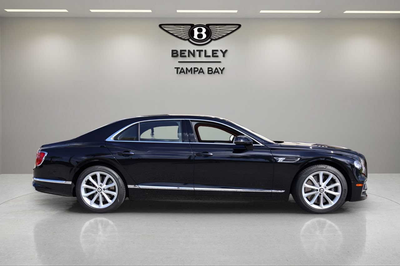 Used 2024 Bentley Flying Spur V8 AWD/4WD image 10
