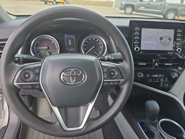 Used 2021 Toyota Camry LE image 15