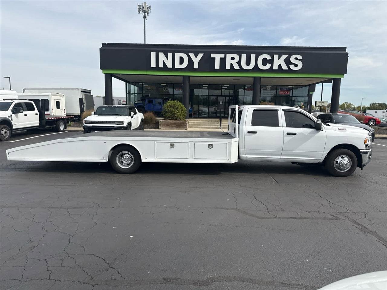 Used 2024 RAM 3500 Tradesman w/ Chrome Appearance Group