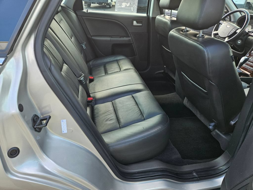 Used 2007 Ford Five Hundred Limited FWD image 18