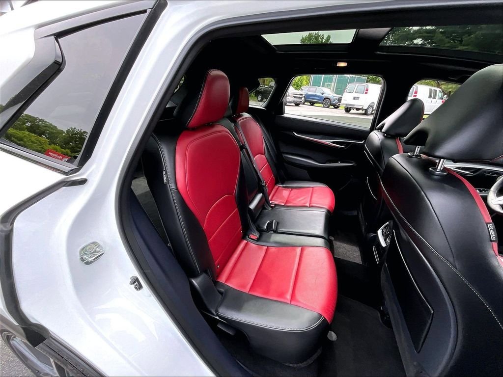 Used 2024 INFINITI QX50 Sport AWD/4WD image 15