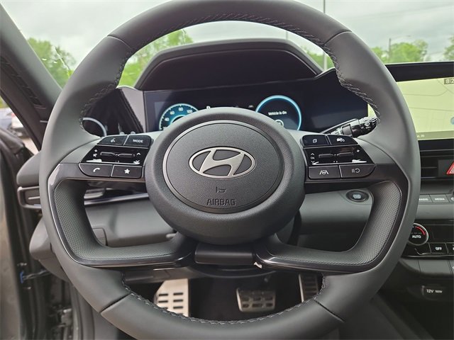 New 2025 Hyundai Elantra SEL image 17