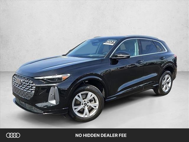 Certified 2025 Audi Q5 Premium w/ Convenience Package AWD/4WD image 1