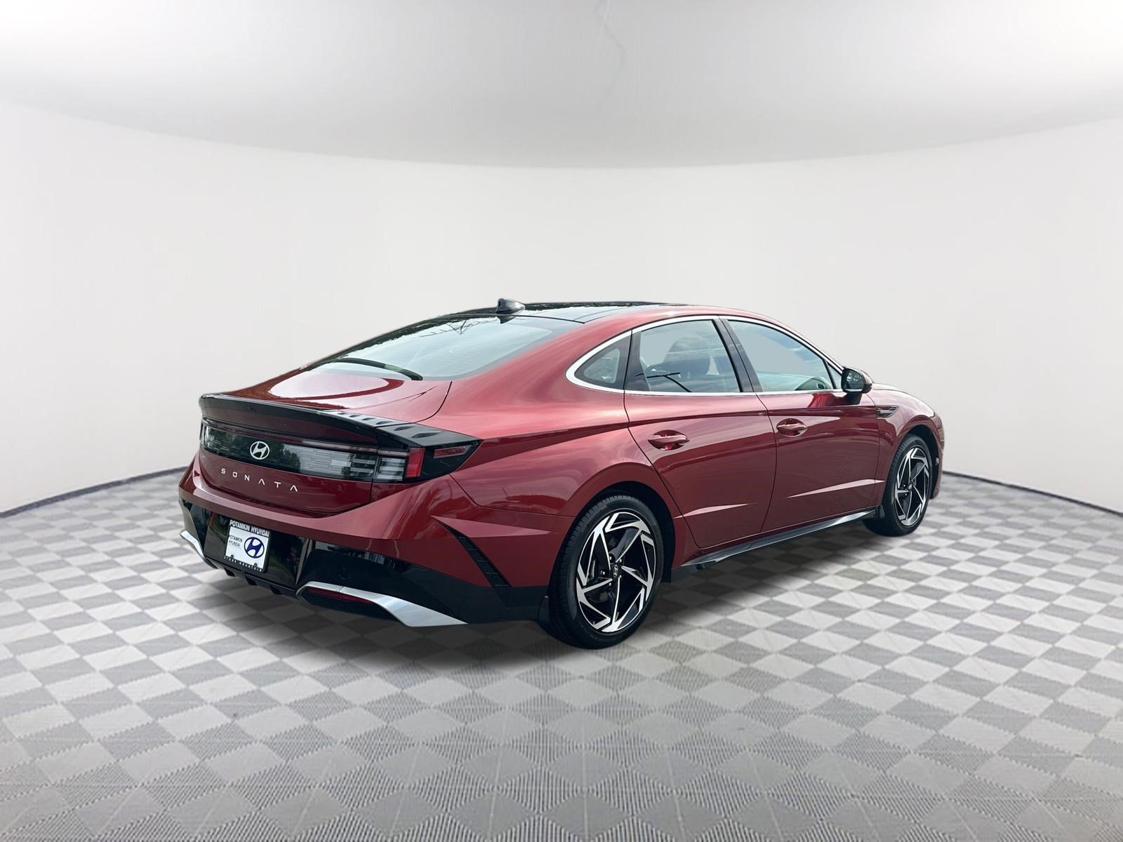 Used 2025 Hyundai Sonata SEL FWD image 5
