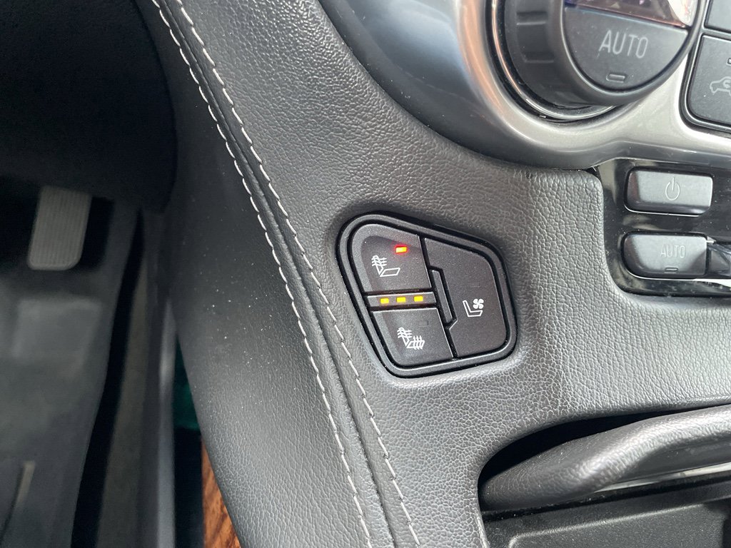 Used 2018 Chevrolet Tahoe Premier image 32