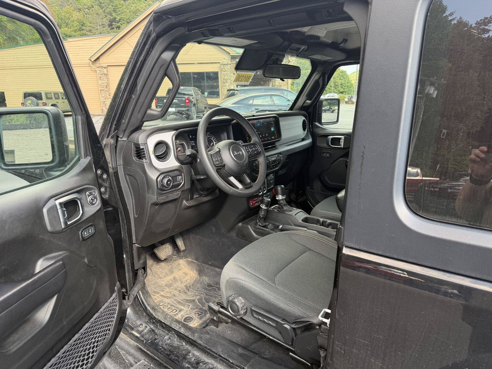 Certified 2024 Jeep Wrangler Sport AWD/4WD image 43