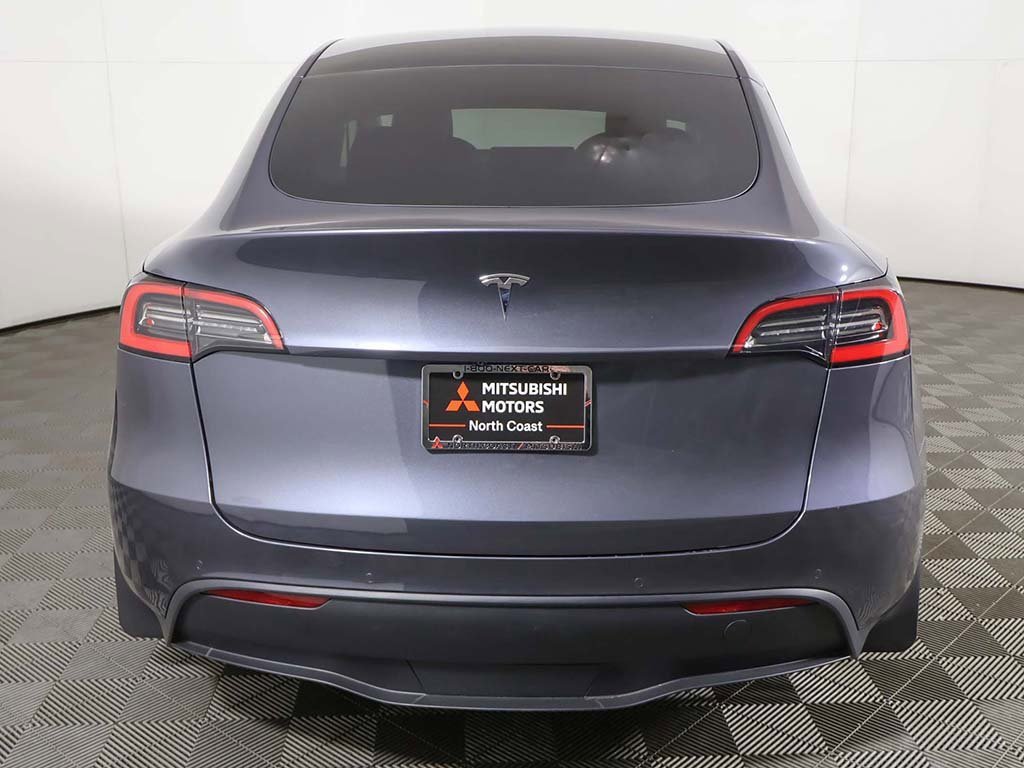 Used 2021 Tesla Model Y 2WD image 12