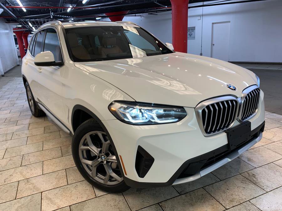 Used 2022 BMW X3 xDrive30i w/ Convenience Package w/ZPA image 2
