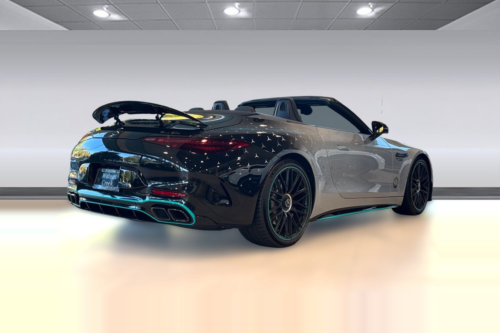 Certified 2024 Mercedes-Benz SL 63 AMG 4MATIC image 6
