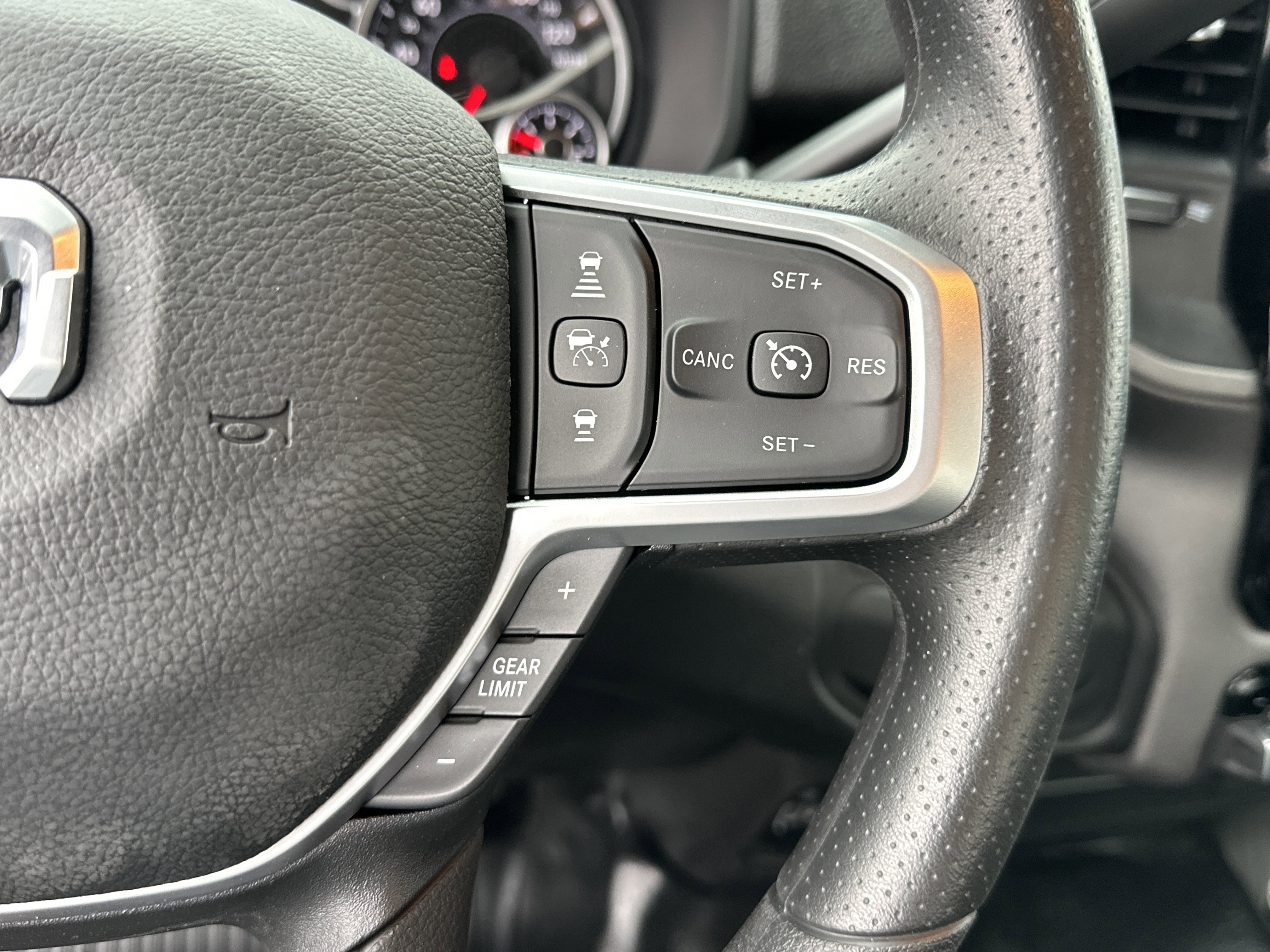 New 2026 RAM 2500 Tradesman AWD/4WD image 9