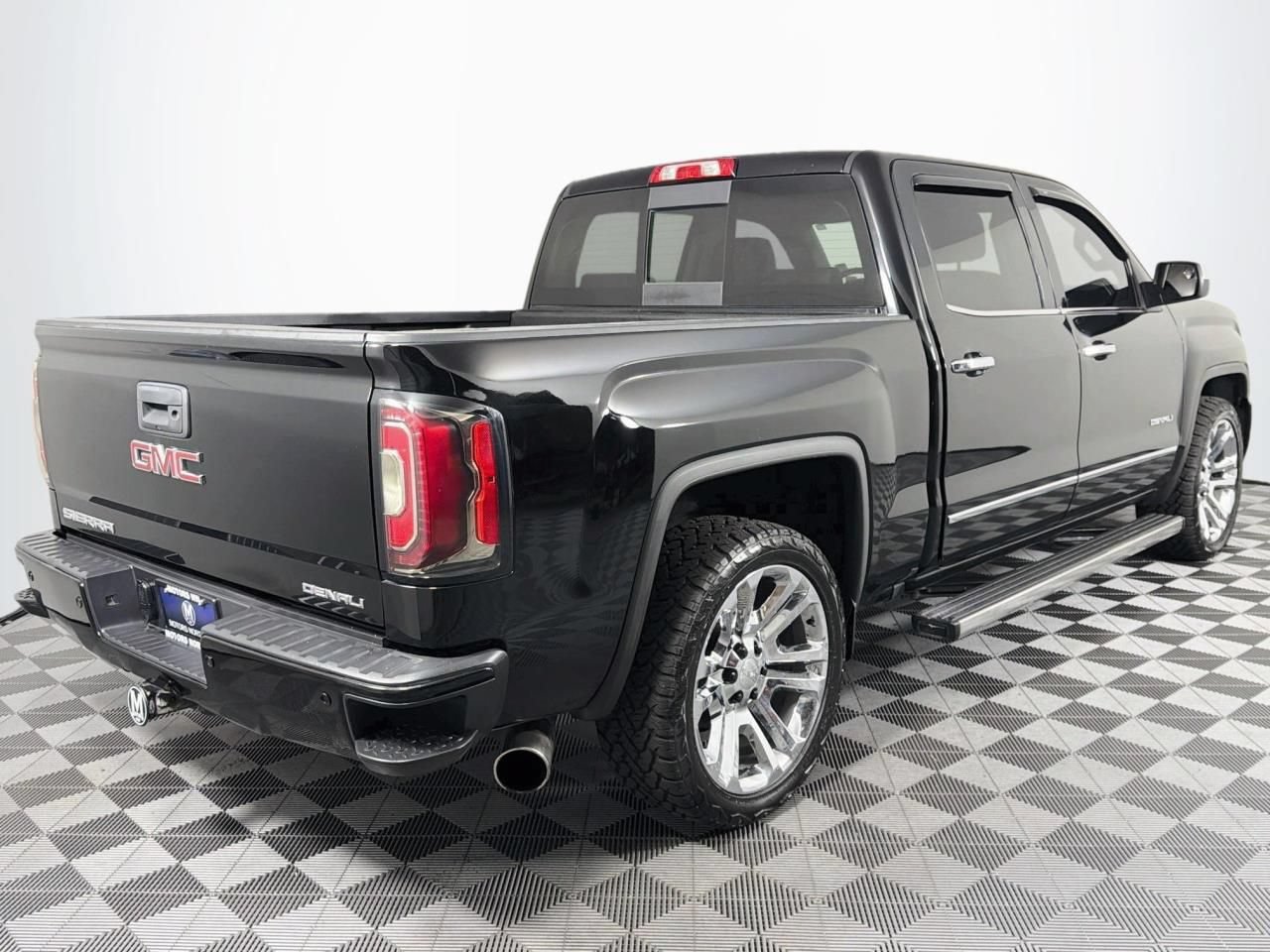 Used 2017 GMC Sierra 1500 Denali AWD/4WD image 27