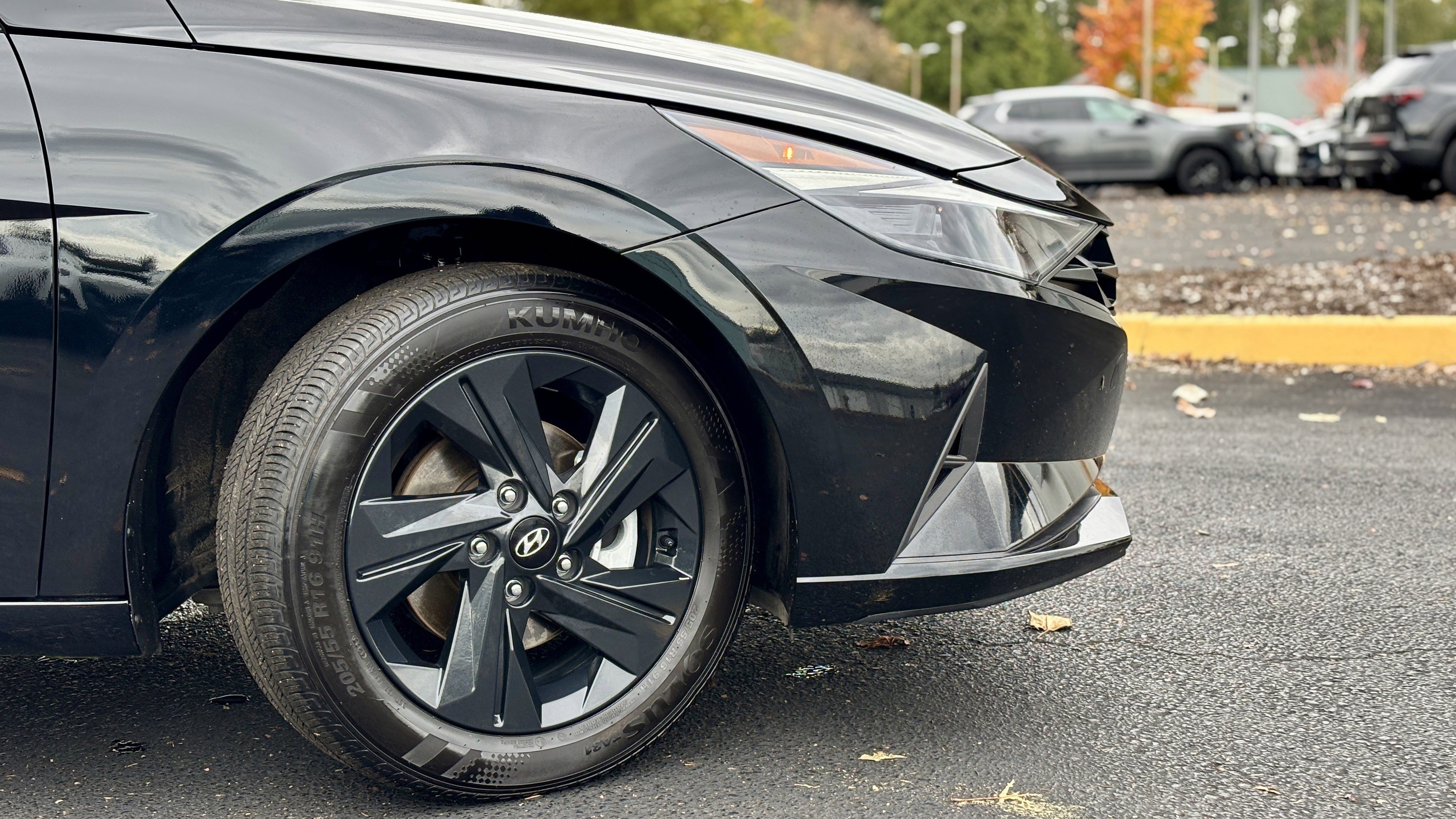 Used 2023 Hyundai Elantra SEL w/ Cargo Package image 7